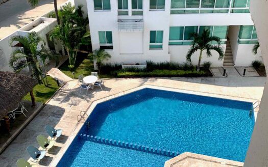 Departamento cercano al mar en Manzanillo, México.