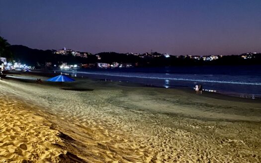 🌊 Oceanfront in Playa Olas Altas, Manzanillo! Unique investment with tourism and residential potential